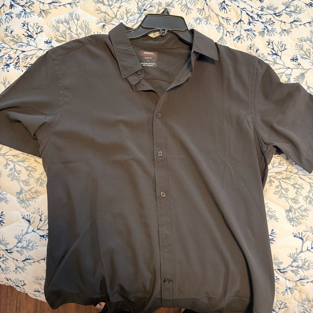 Van Heusen Charcoal Button-Down Shirt